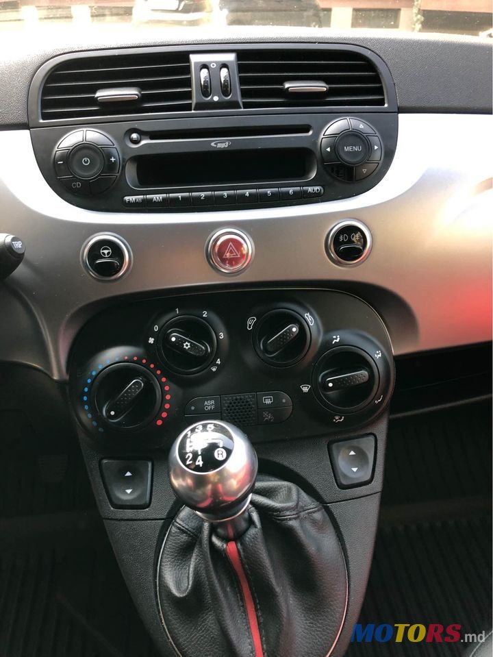 2015' Fiat 500 photo #6