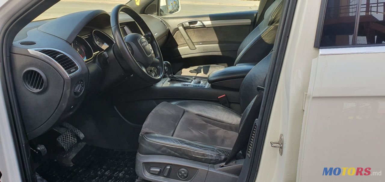 2008' Audi Q7 photo #4