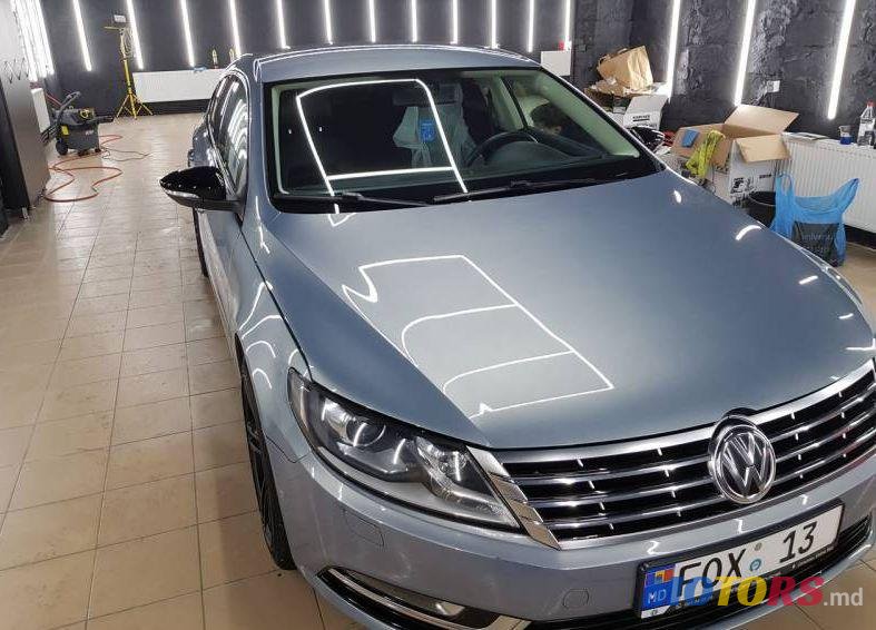 2013' Volkswagen Passat CC photo #1