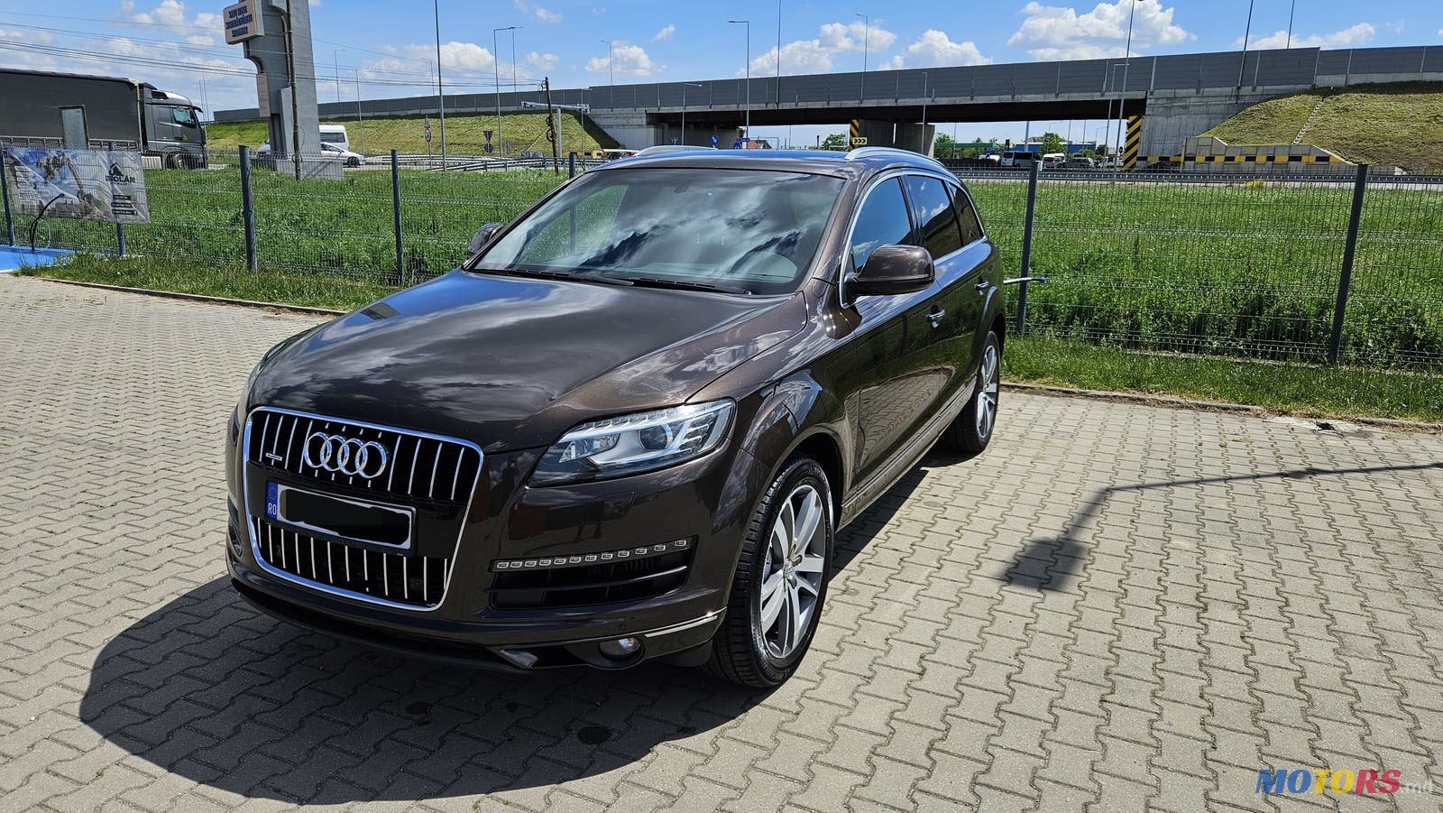 2011' Audi Q7 photo #2