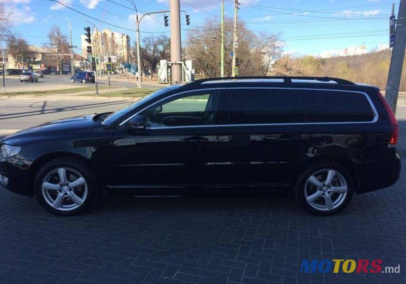 2015' Volvo V70 photo #1