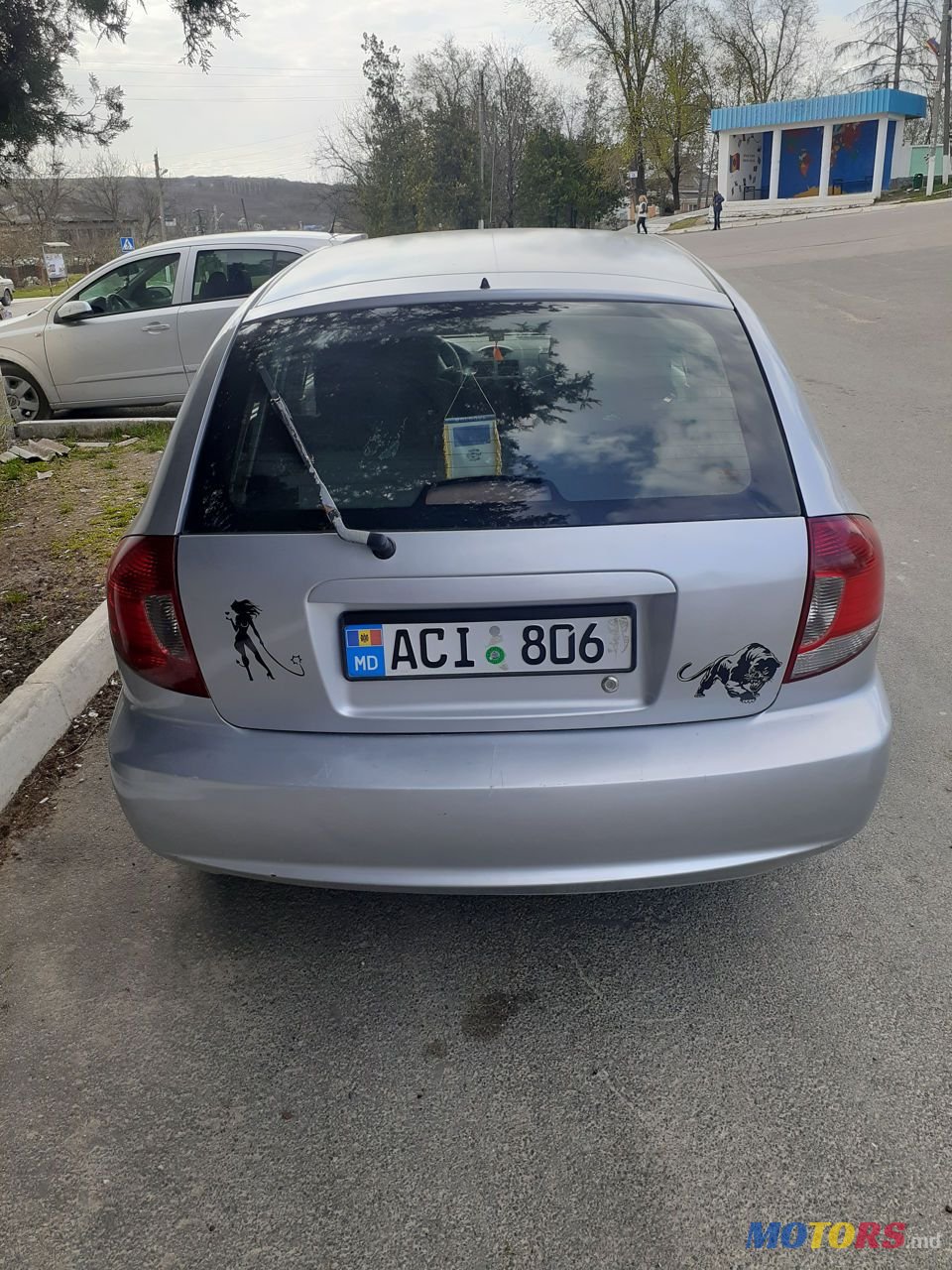 2004' Kia Rio photo #3