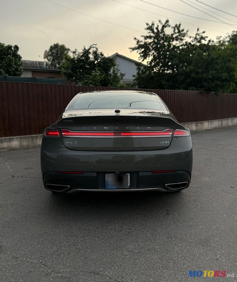 2017' Lincoln MKZ photo #4