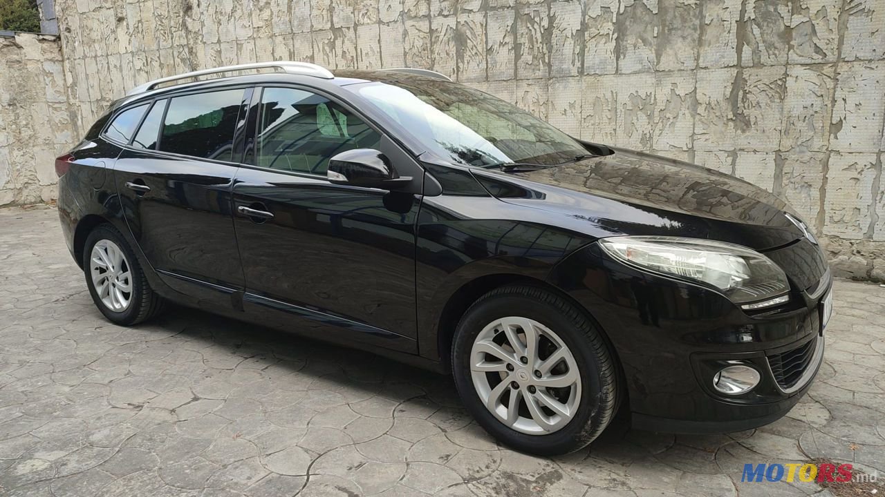 2012' Renault Megane photo #6