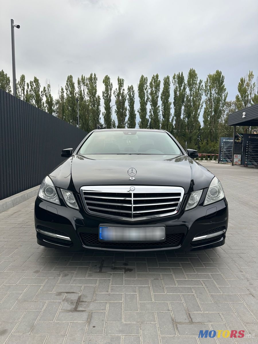 2012' Mercedes-Benz E-Class photo #1