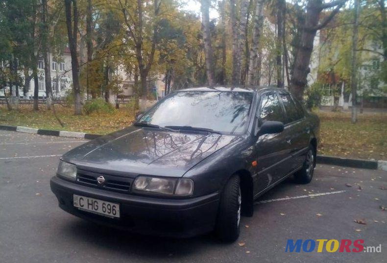 1994' Nissan Primera photo #1