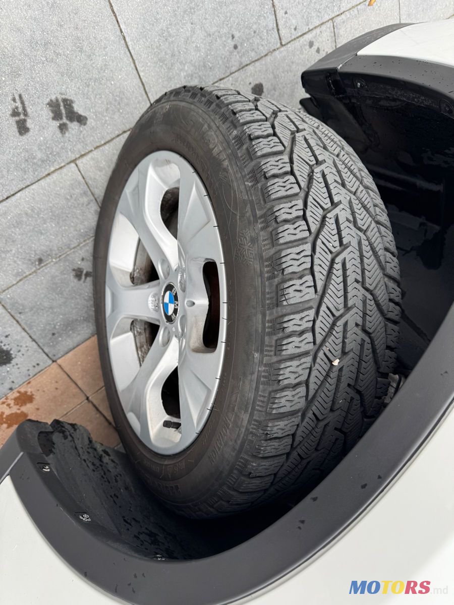 2011' BMW X1 photo #4