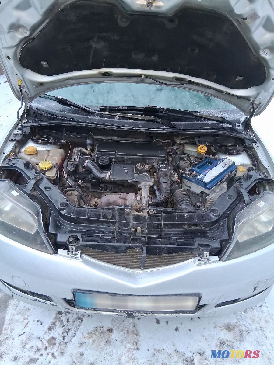 2005' Mazda 2 photo #4