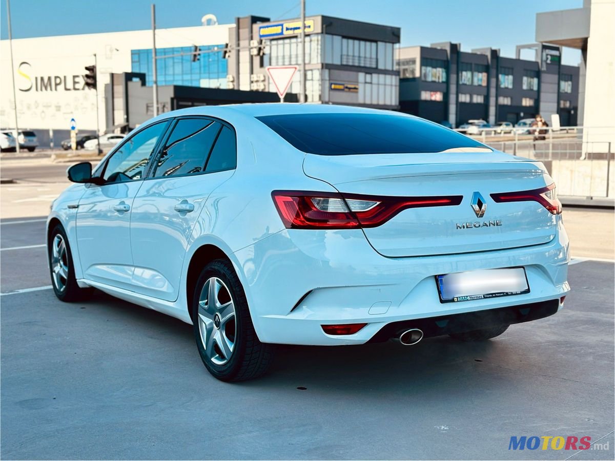 2019' Renault Megane photo #4