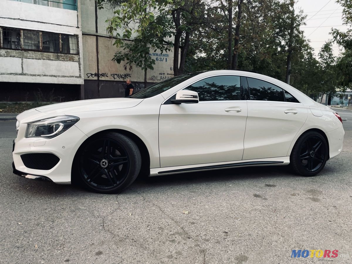 2013' Mercedes-Benz CLA photo #3