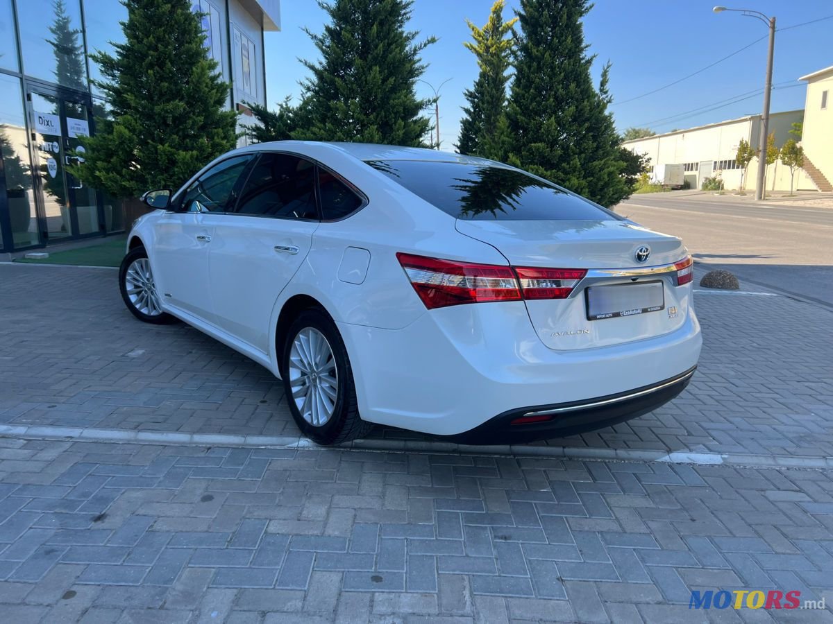 2013' Toyota Avalon photo #5