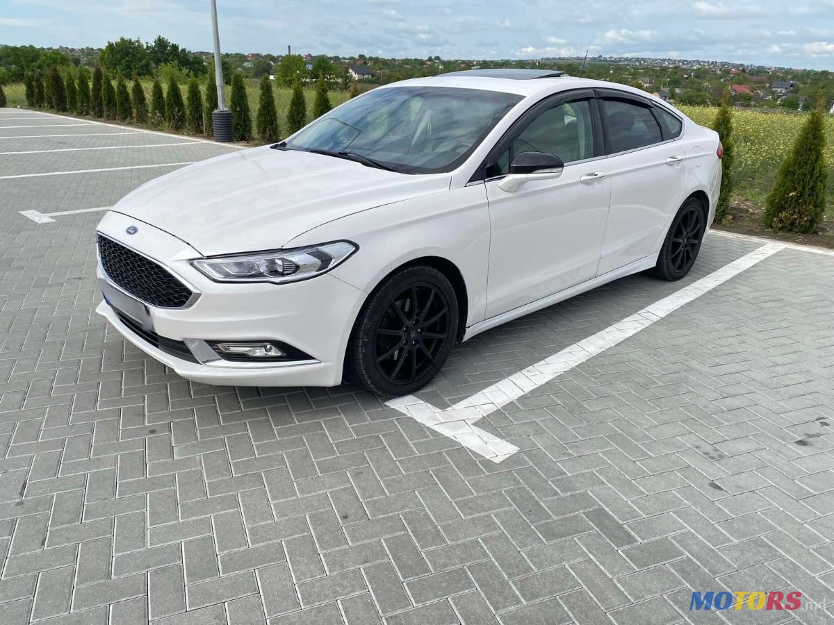 2016' Ford Fusion photo #2