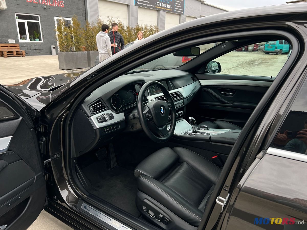 2014' BMW 5 Series photo #5