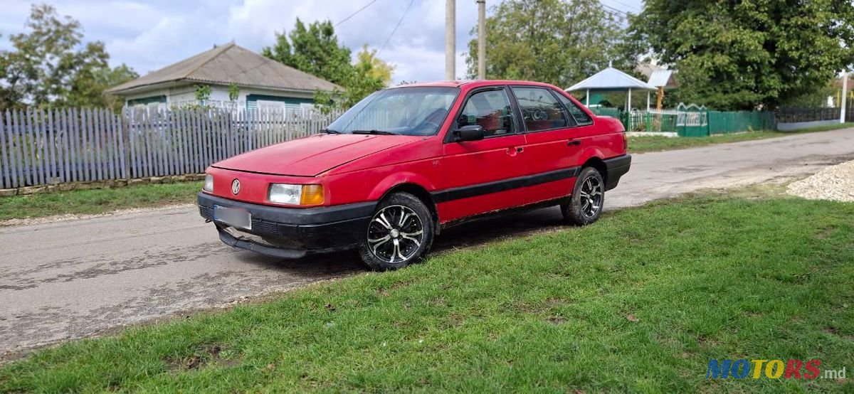 1988' Volkswagen Passat photo #1