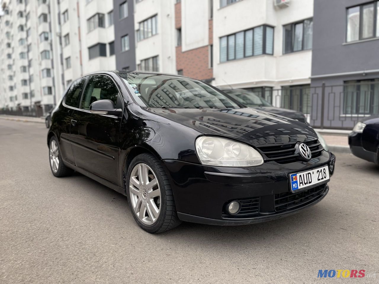 2006' Volkswagen Golf photo #1