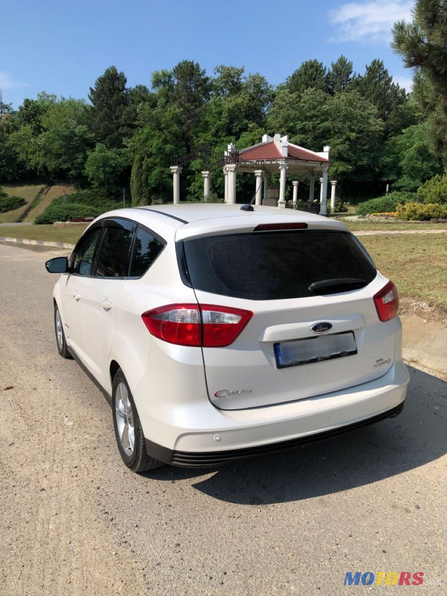 2015' Ford C-MAX photo #2