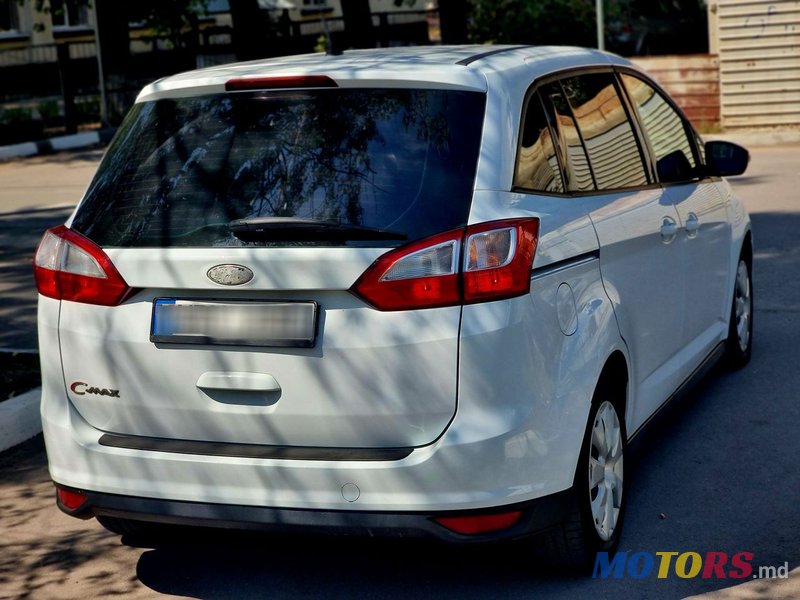 2015' Ford Grand C-MAX photo #3