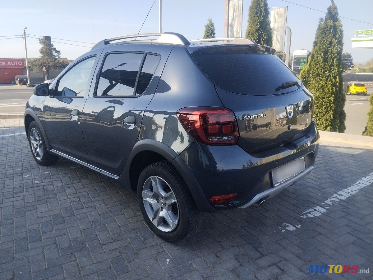 2017' Dacia Sandero Stepway photo #4