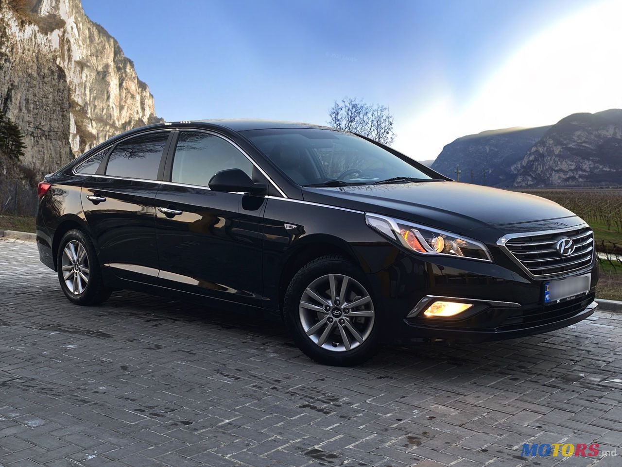 2016' Hyundai Sonata photo #1