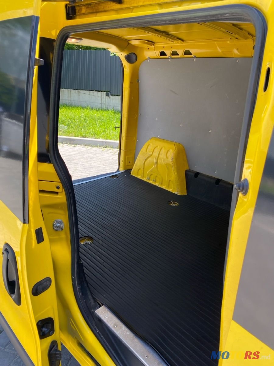 2015' Fiat Doblo photo #6