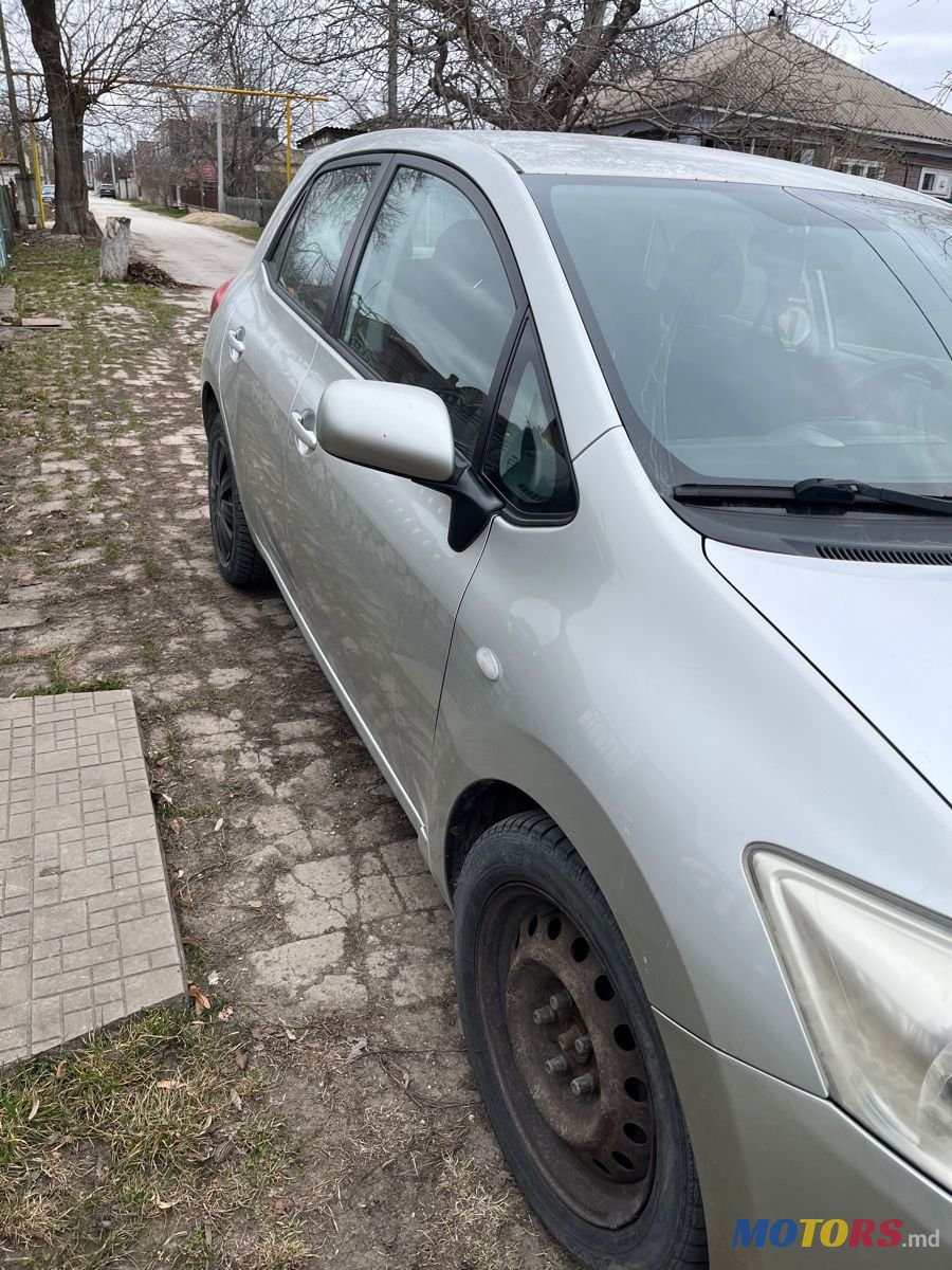 2007' Toyota Auris photo #4