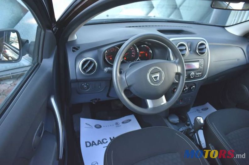 2016' Dacia Logan photo #2