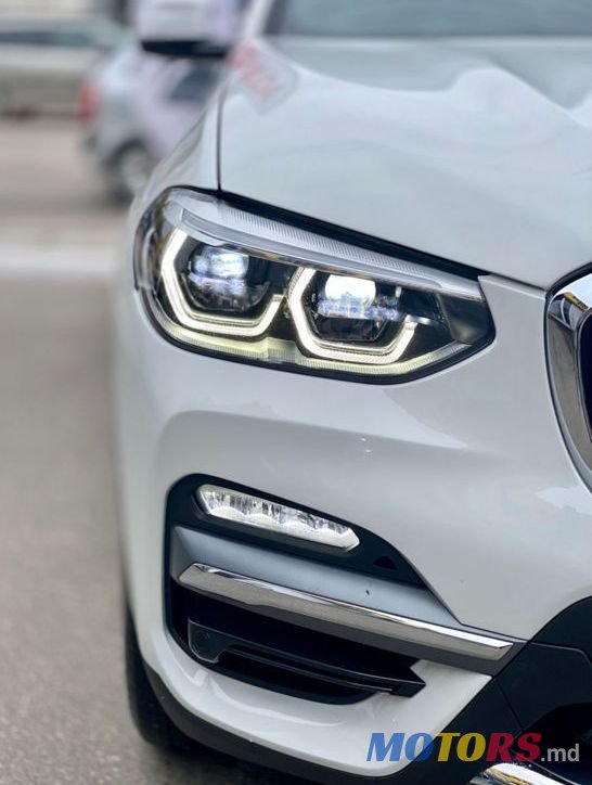 2021' BMW X3 photo #6