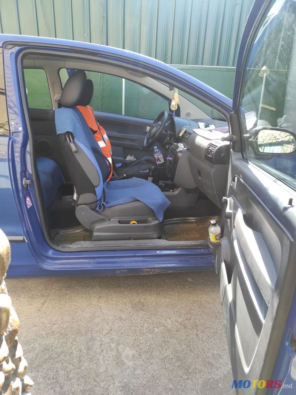 2006' Volkswagen Fox photo #4