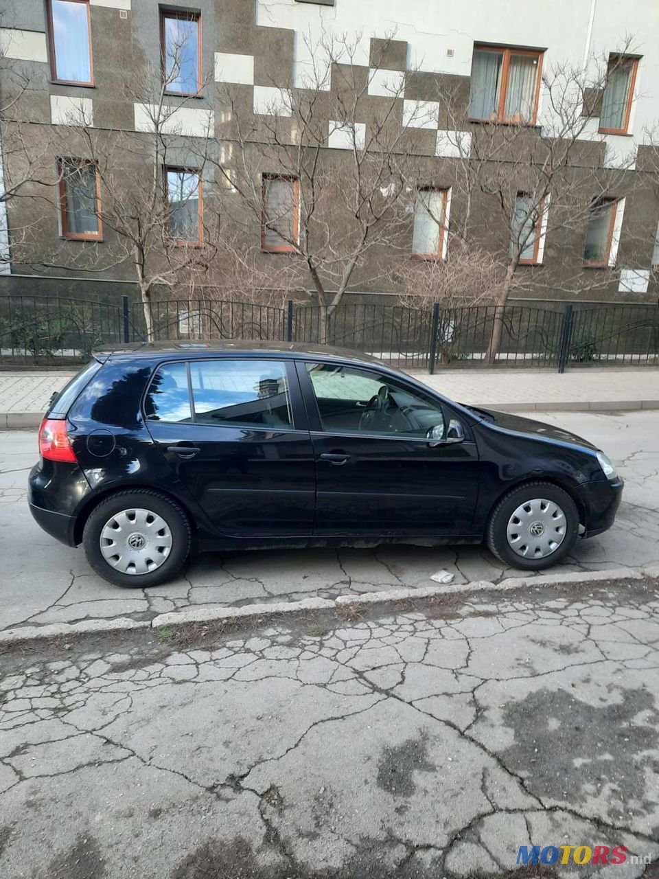 2006' Volkswagen Golf photo #3