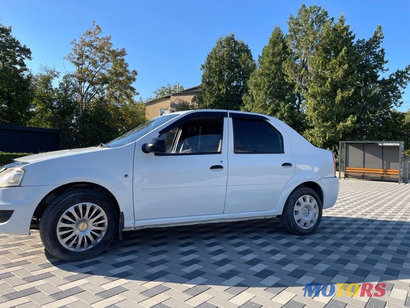 2010' Dacia Logan photo #6