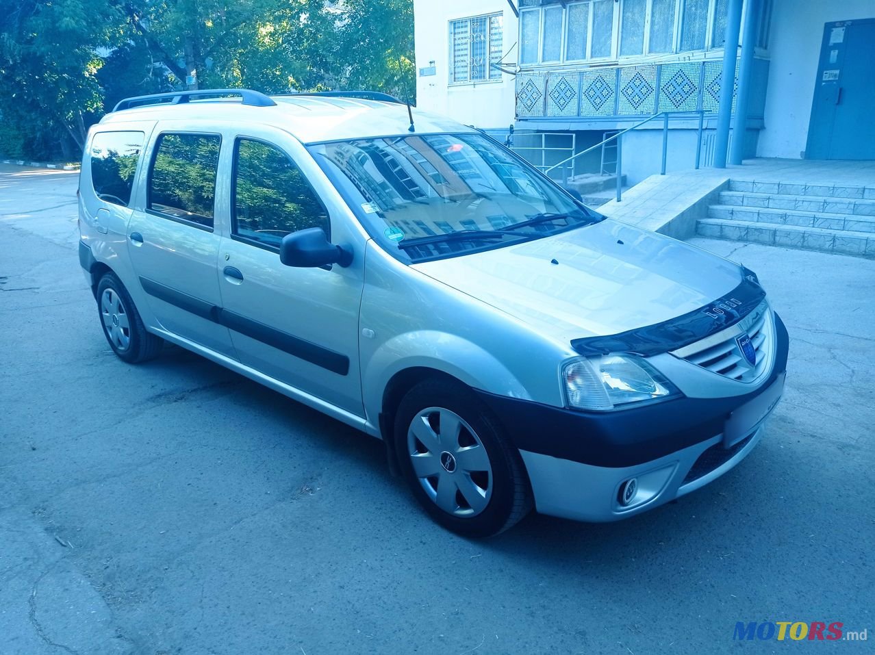 2007' Dacia Logan photo #5