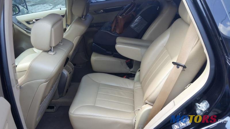 2008' Mercedes-Benz R-Class photo #4