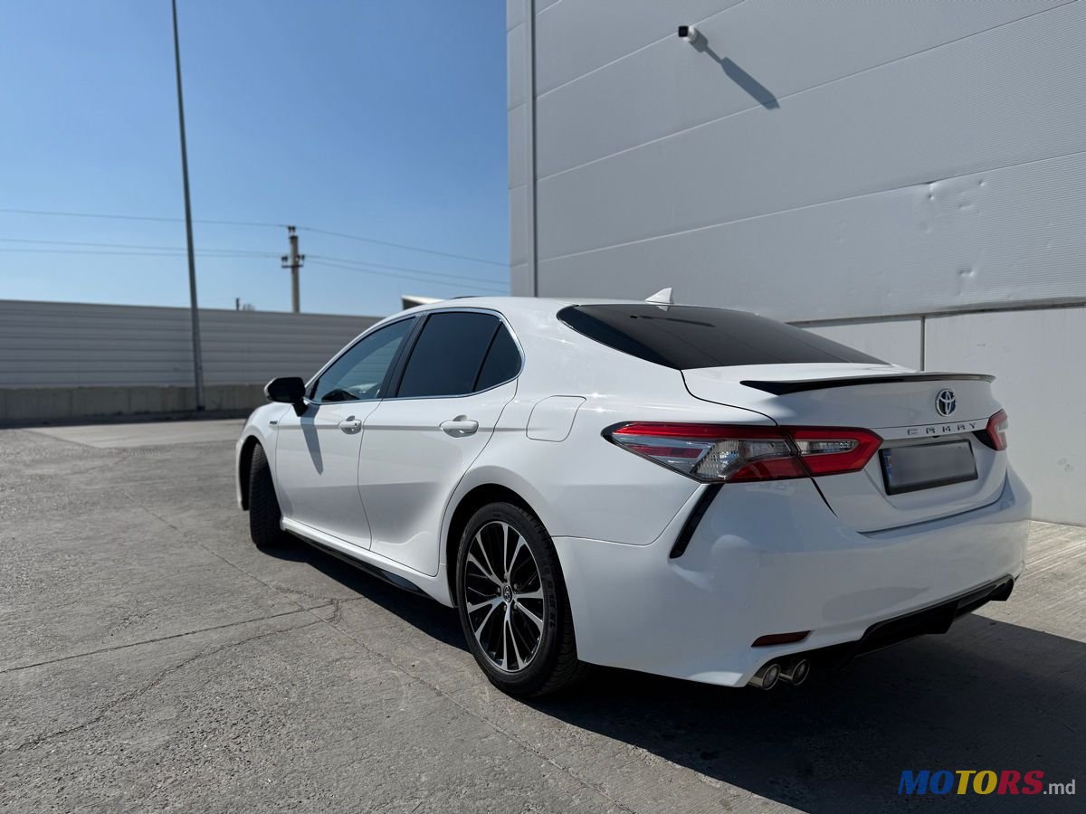 2018' Toyota Camry photo #1