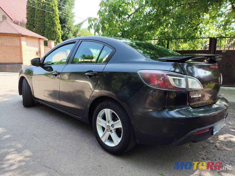 2011' Mazda 3 photo #3