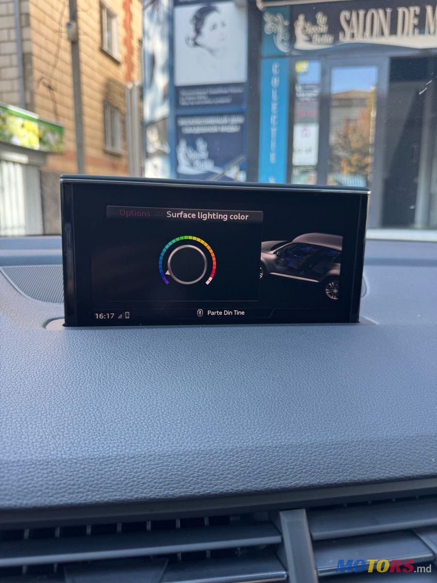 2019' Audi Q7 photo #5