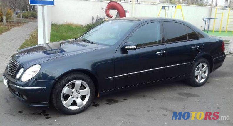 2006' Mercedes-Benz E photo #2