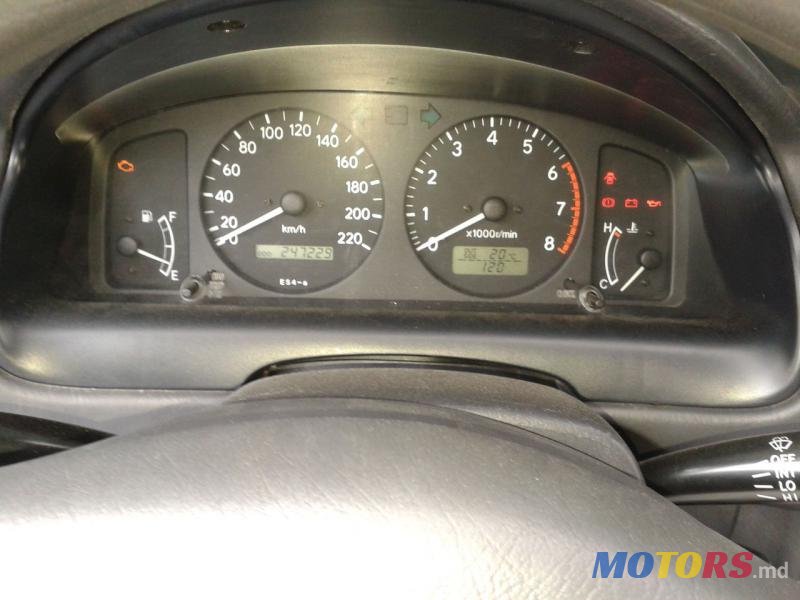 1999' Toyota Corolla photo #2