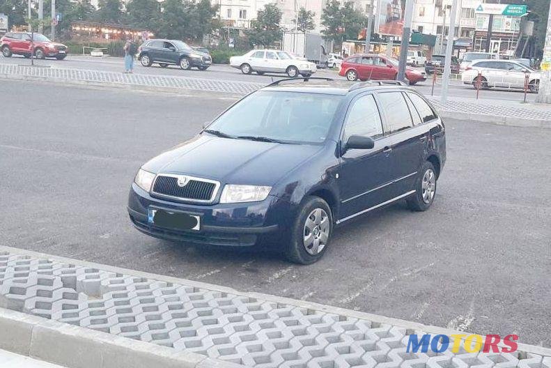 2004' Skoda Fabia photo #1