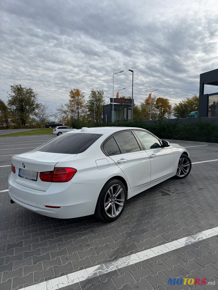 2014' BMW 3 Series photo #3