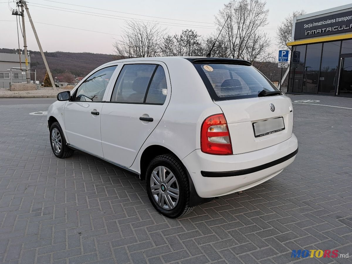 2004' Skoda Fabia photo #6