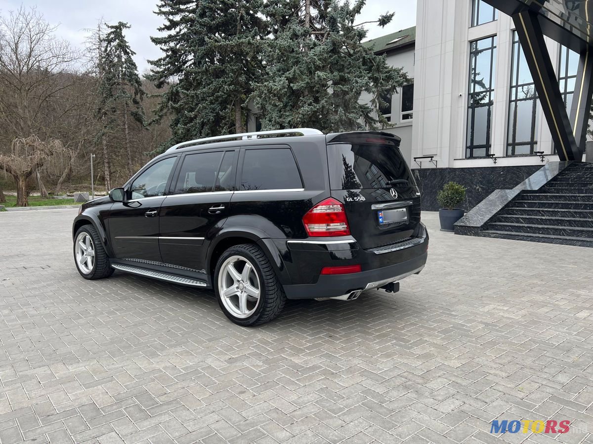 2009' Mercedes-Benz GL-Class photo #3