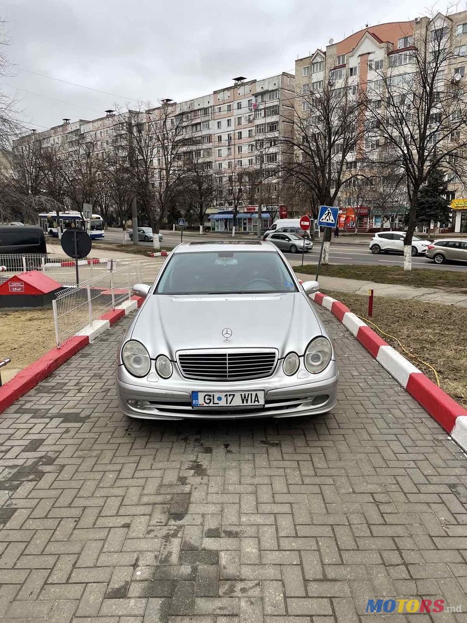 2004' Mercedes-Benz E Класс photo #1
