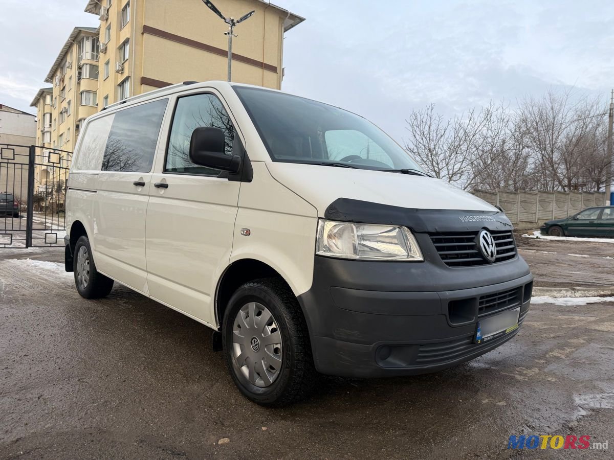 2009' Volkswagen Transporter photo #1