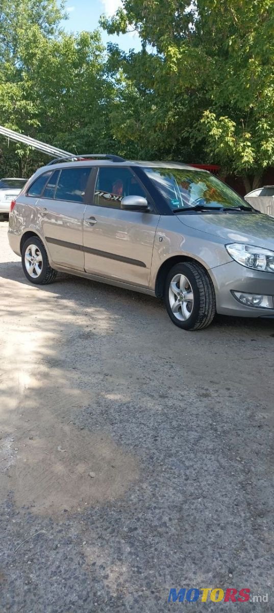 2012' Skoda Fabia photo #6