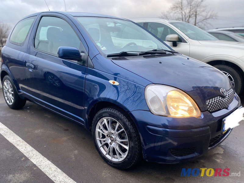 2005' Toyota Yaris photo #5