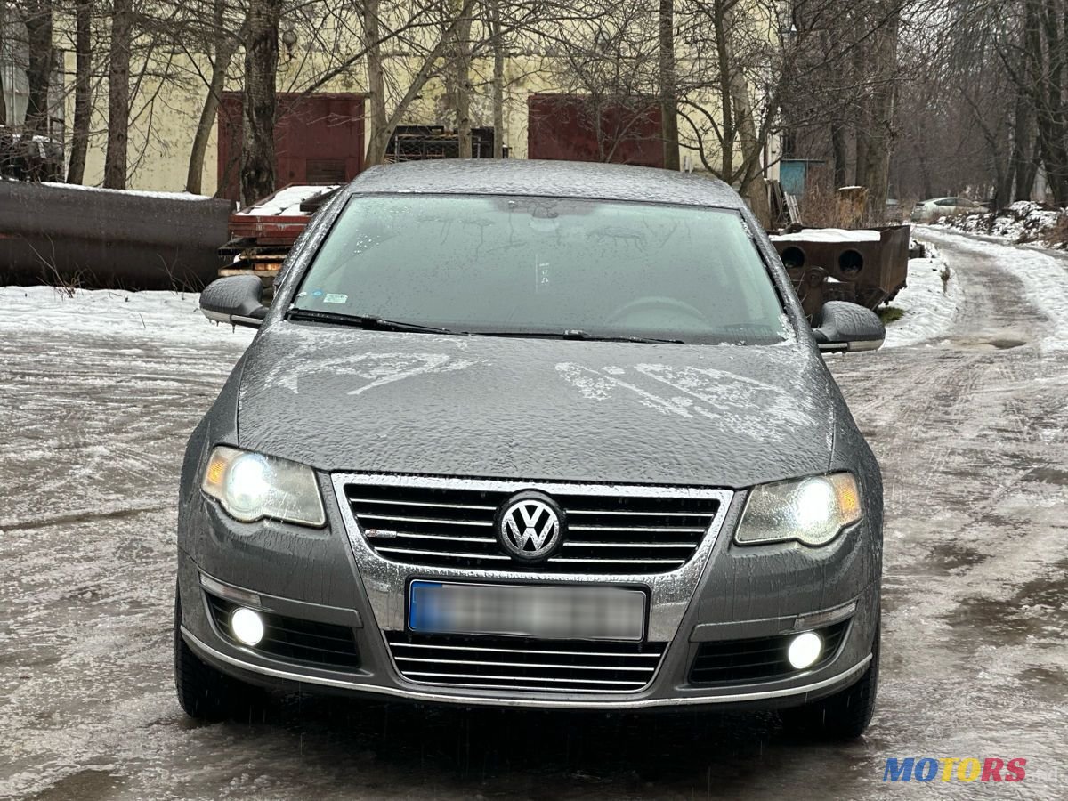 2007' Volkswagen Passat photo #1