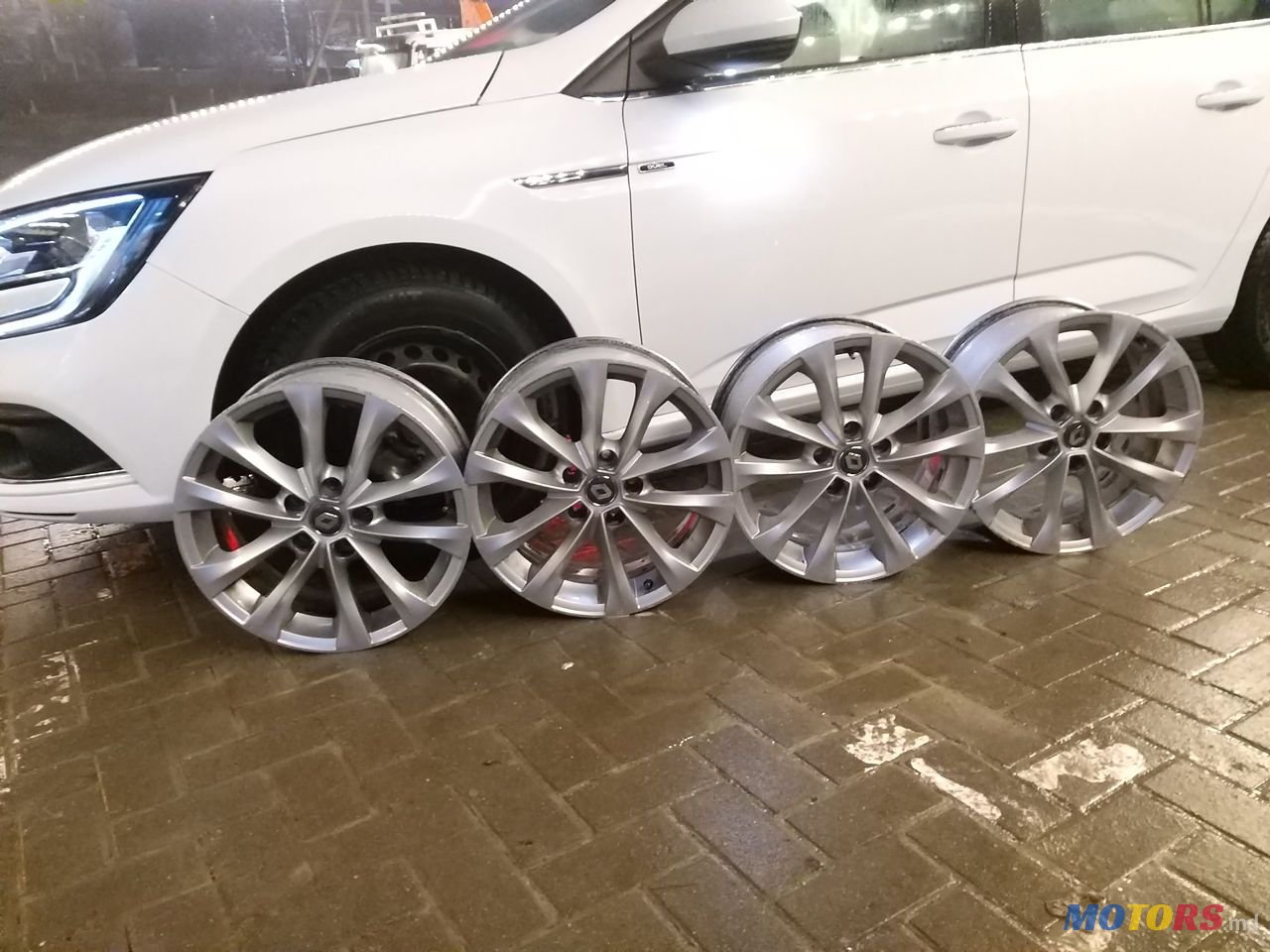 2018' Renault Megane photo #2