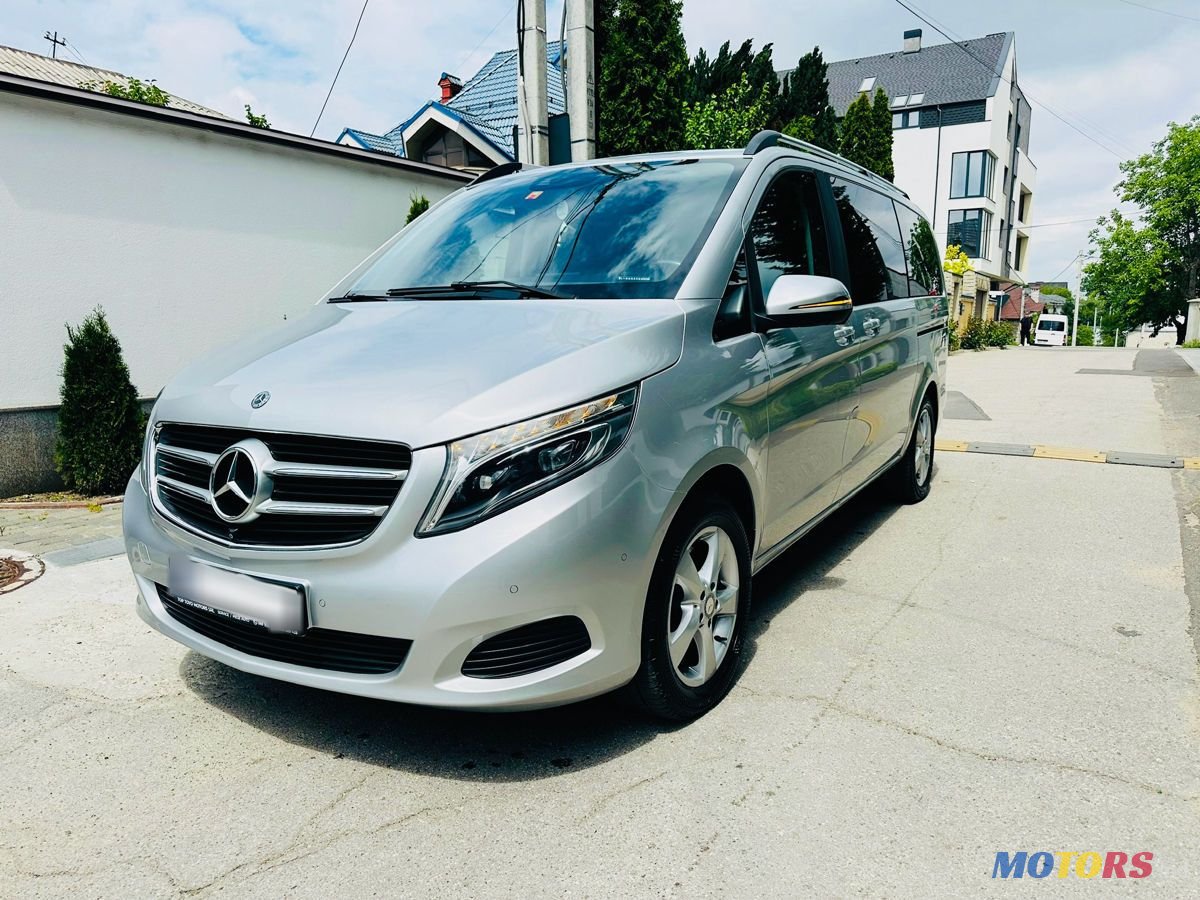 2019' Mercedes-Benz V-Class photo #1