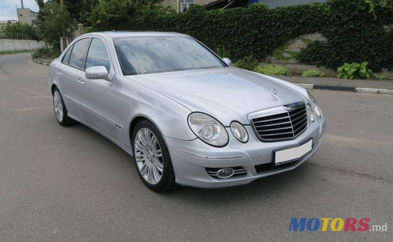 2006' Mercedes-Benz E photo #1