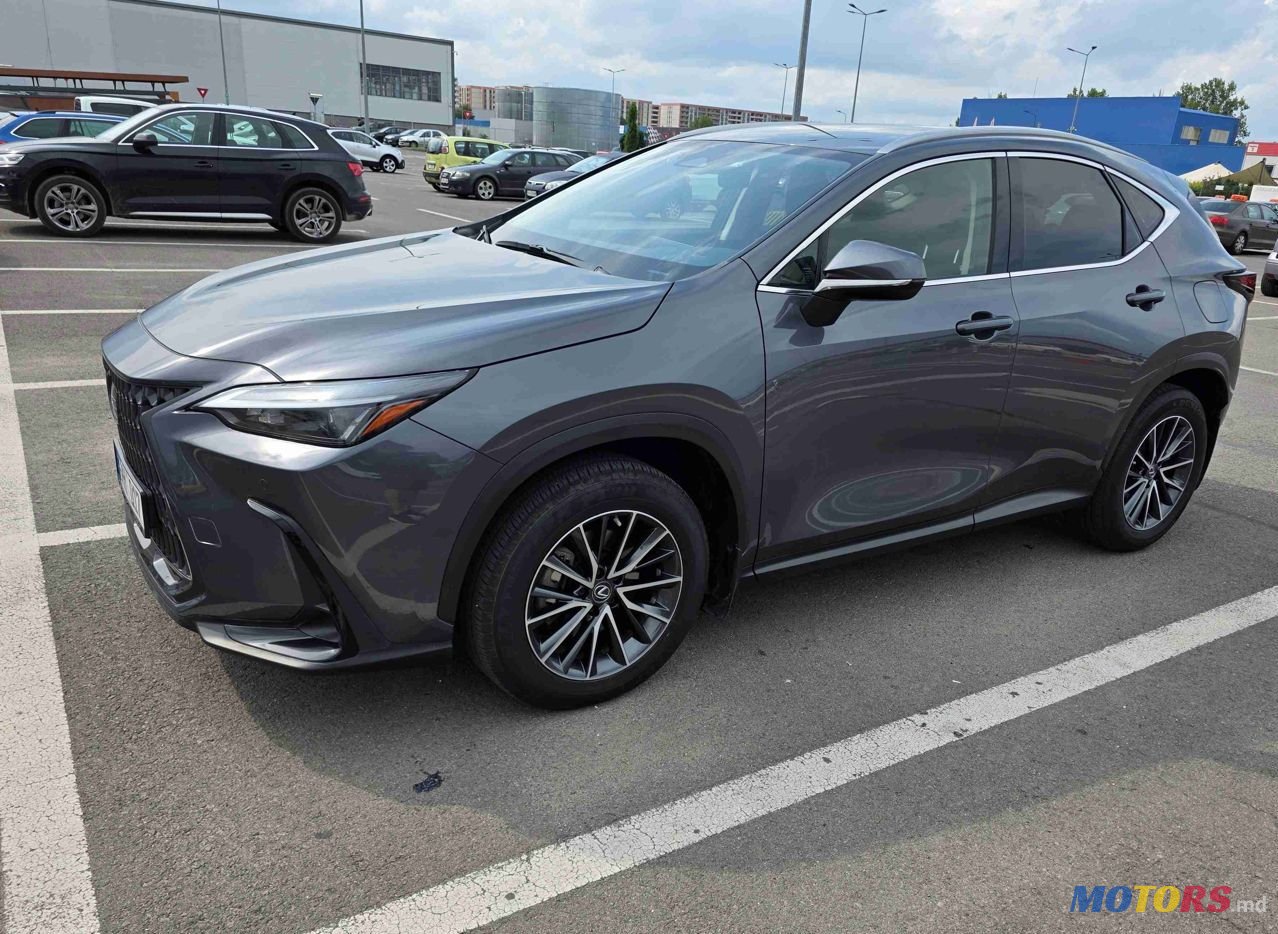 2022' Lexus Nx Series photo #2